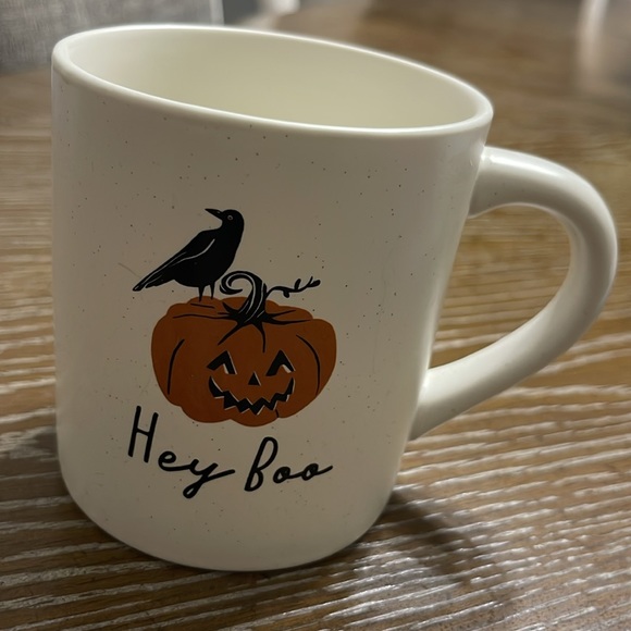 Threshold Mug - Picture 4 of 6